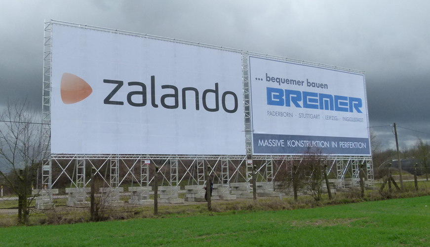 Bauschild mit Platte